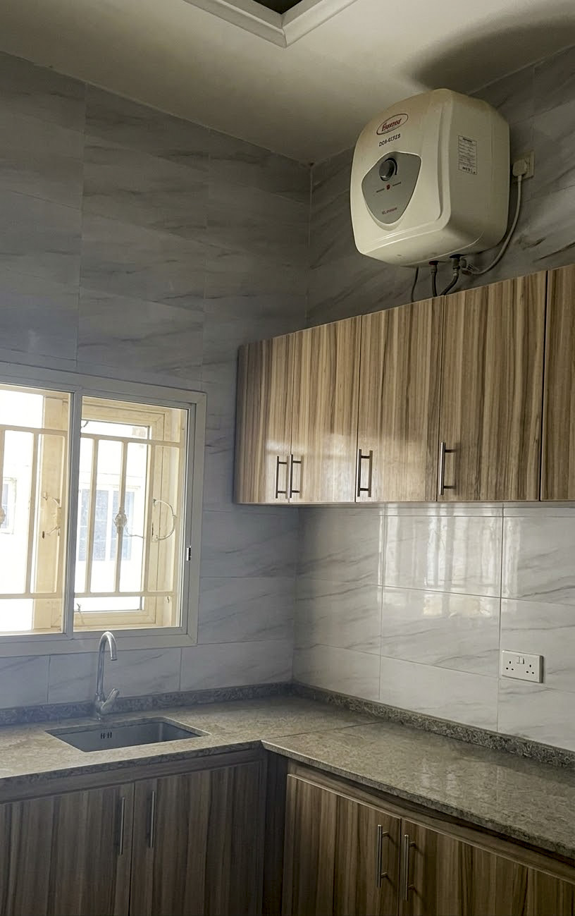 For sale: A 4 BEDROOMS FULLY detached penthouse duplex R of O with Building Approval in Lugbe, photo 3